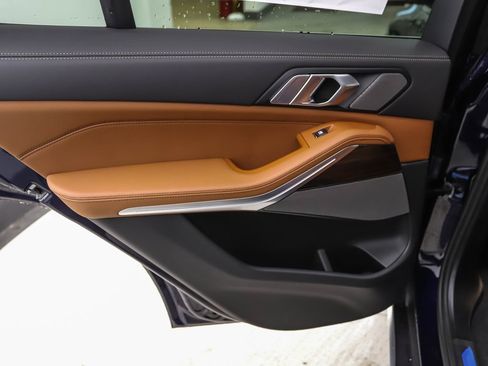 New 2026 BMW X5 xDrive40i w/ Climate Comfort Package image 19