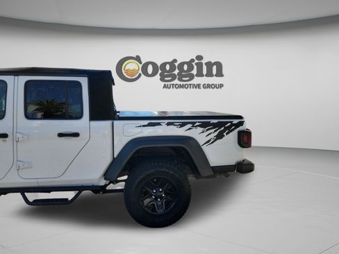 Used 2020 Jeep Gladiator Sport w/ Quick Order Package 24S AWD/4WD image 31