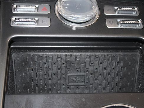 Used 2024 Lincoln Nautilus Reserve image 45