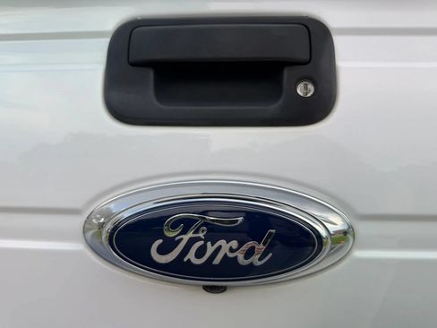 Used 2013 Ford F150 Raptor w/ Luxury Equipment Group AWD/4WD image 40