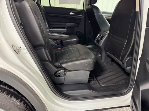 Used 2018 Volkswagen Atlas SEL Premium image 9