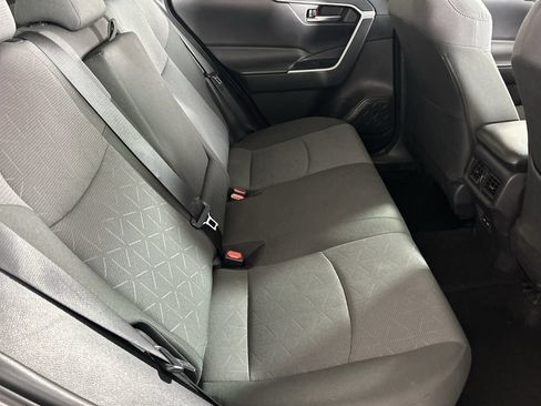 Used 2024 Toyota RAV4 XLE FWD image 25