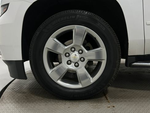 Used 2019 Chevrolet Tahoe Premier AWD/4WD image 43