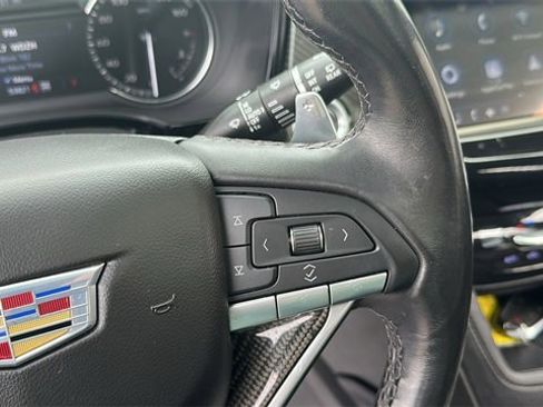 Used 2022 Cadillac XT6 Sport image 18