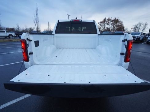 Used 2025 RAM 1500 Laramie image 16