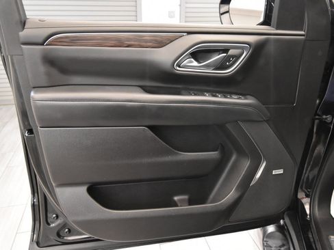 Used 2021 Chevrolet Tahoe Z71 image 14