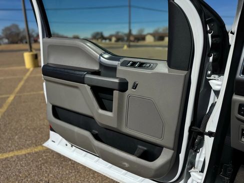 Used 2018 Ford F150 XLT w/ Equipment Group 302A Luxury image 13