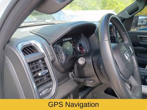 Used 2023 RAM 1500 Laramie AWD/4WD image 11