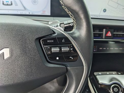 Certified 2024 Kia EV6 GT-Line w/ GT-Line White Seat Package image 34