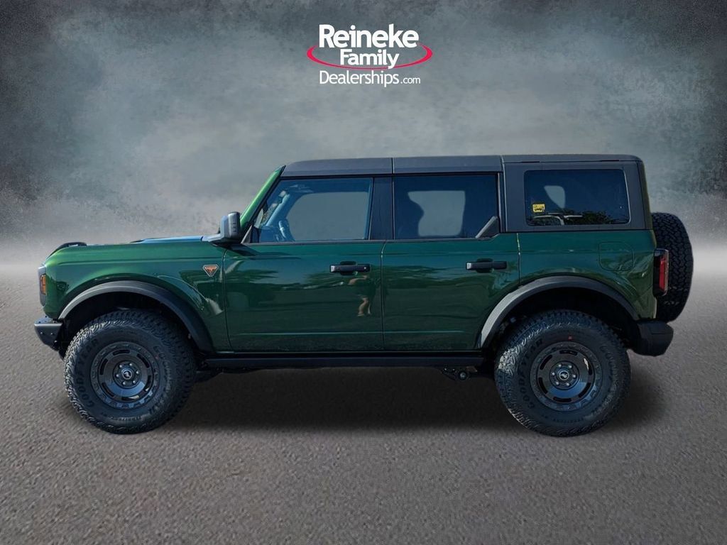 New 2025 Ford Bronco Badlands w/ Sasquatch Package AWD/4WD image 9