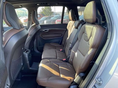 Used 2023 Volvo XC90 T8 Ultimate w/ Protection Package Premier AWD/4WD image 3