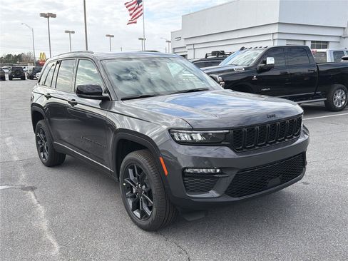 New 2025 Jeep Grand Cherokee Limited image 4