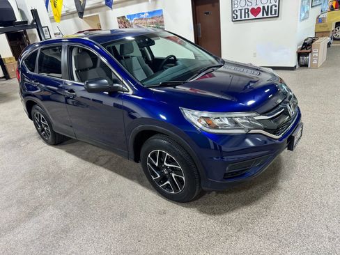 Used 2016 Honda CR-V SE image 11