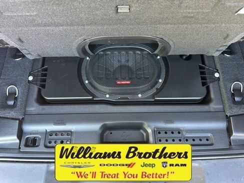 Certified 2021 Jeep Wrangler Sport image 24