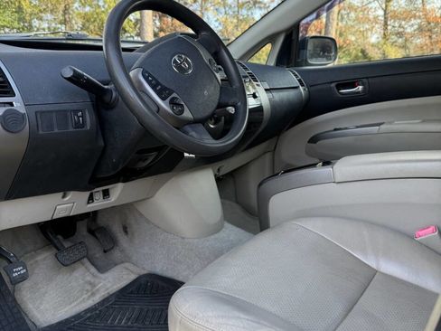 Used 2009 Toyota Prius Base 4dr Hatchback image 8