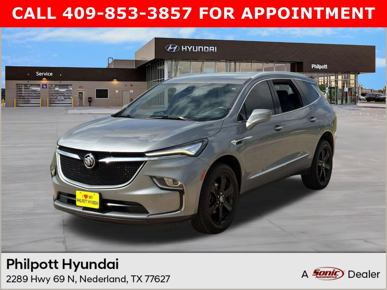Used 2024 Buick Enclave Essence w/ Sport Touring Edition FWD image 1