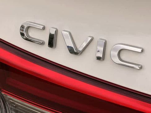 Used 2022 Honda Civic LX image 8