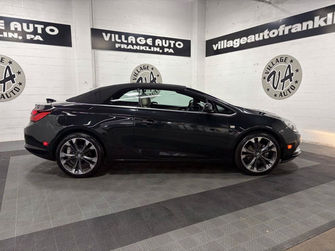 Used 2016 Buick Cascada Premium FWD image 9
