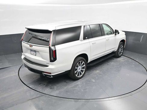 Used 2023 Cadillac Escalade ESV Premium Luxury Platinum image 37