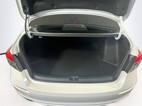 Used 2023 Honda Civic Sport image 26