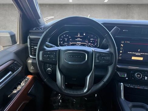 Used 2024 GMC Sierra 2500 Denali Ultimate AWD/4WD image 22