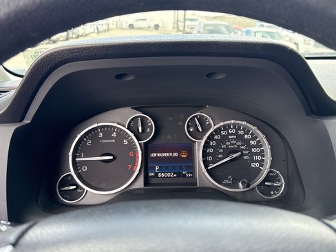 Used 2016 Toyota Tundra SR5 image 15