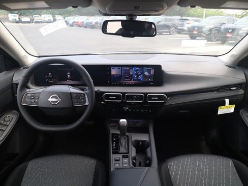 New 2026 Nissan Sentra SV w/ SV Convenience Package FWD image 7