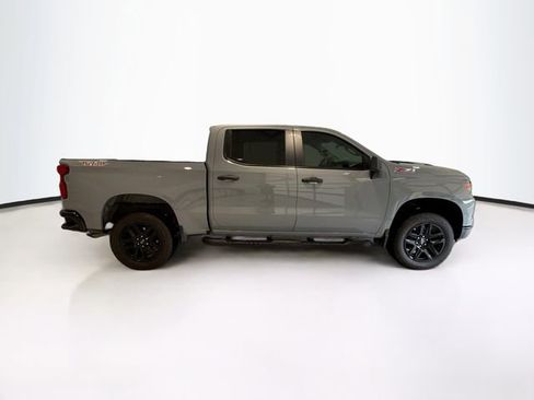 Used 2024 Chevrolet Silverado 1500 Custom Trail Boss w/ Turbomax Blackout Package AWD/4WD image 7