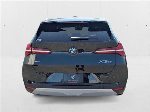 Used 2025 BMW X3 xDrive30i w/ Premium Package image 7