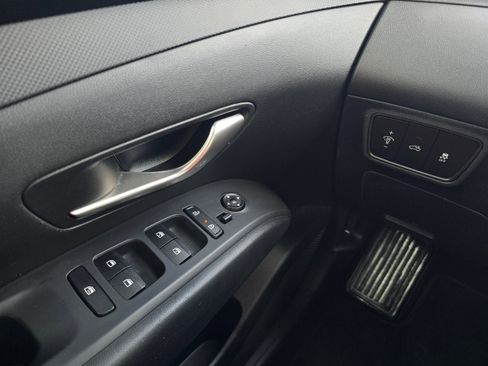 Used 2024 Hyundai Santa Cruz Night image 24