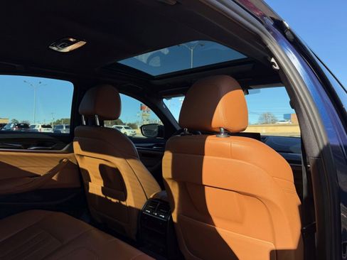Used 2019 BMW 540i xDrive w/ Convenience Package image 27