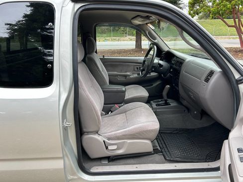 Used 2003 Toyota Tacoma PreRunner image 31