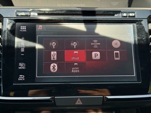 Used 2017 Honda Accord EX image 24