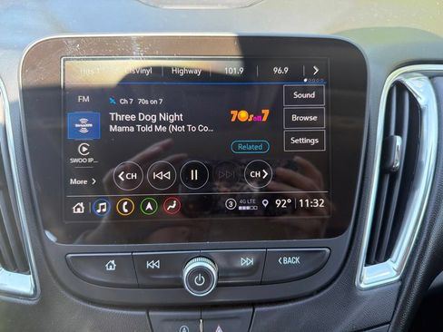 Used 2024 Chevrolet Malibu LT FWD image 4