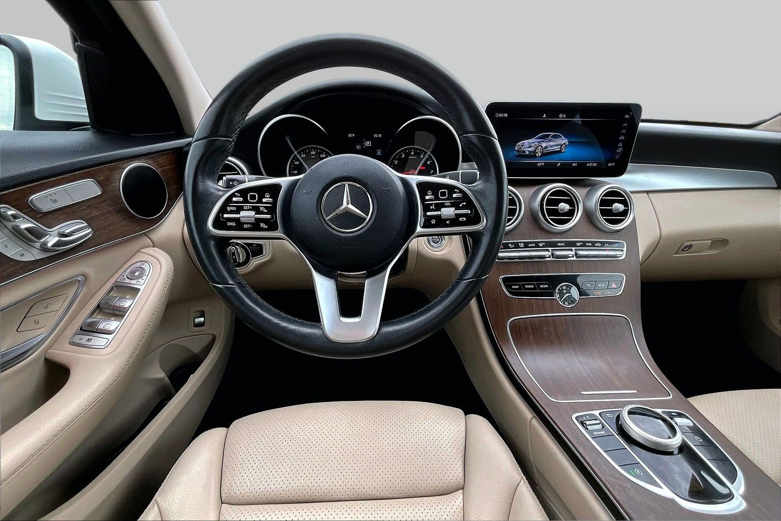 Used 2019 Mercedes-Benz C 300 Sedan image 5