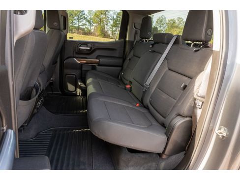 Used 2020 GMC Sierra 1500 Elevation w/ Elevation Value Package image 14