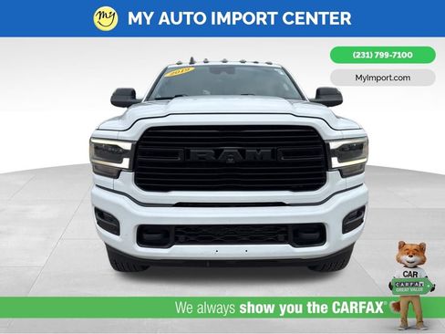 Used 2019 RAM 2500 Laramie w/ Night Edition image 2