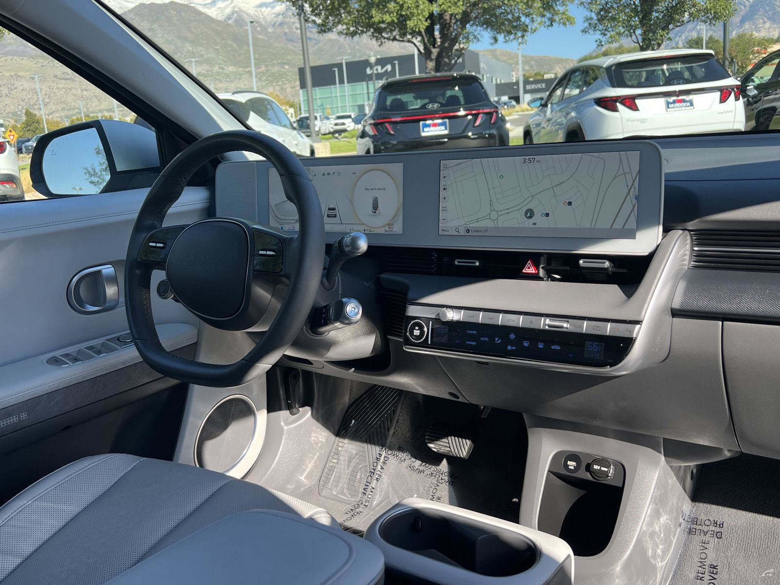 Used 2023 Hyundai Ioniq 5 SEL AWD/4WD image 3