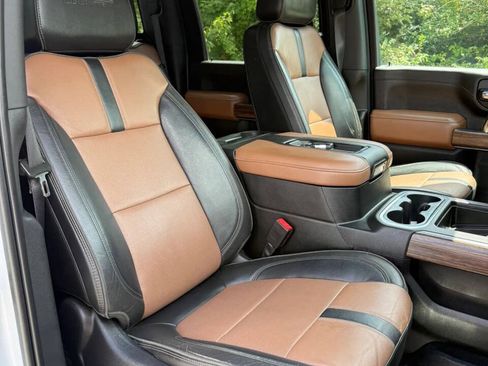Used 2020 Chevrolet Silverado 2500 High Country w/ Z71 Off-Road Package AWD/4WD image 25