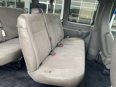 Used 2010 Chevrolet Express 3500 LT w/ LT Preferred Equipment Group RWD image 24