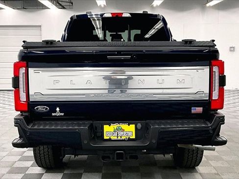 Used 2024 Ford F350 Platinum w/ FX4 Off-Road Package image 4