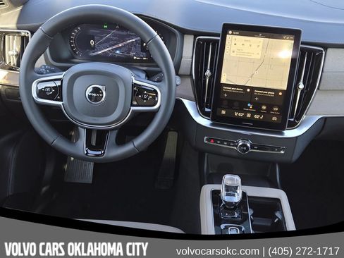 Used 2026 Volvo XC90 B6 Plus AWD/4WD image 27