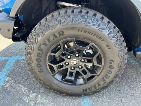 New 2026 Ford Bronco Badlands AWD/4WD image 4