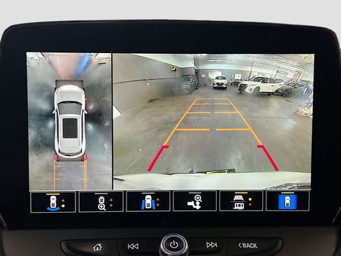 Used 2023 Chevrolet Blazer RS w/ Driver Confidence II Package image 10