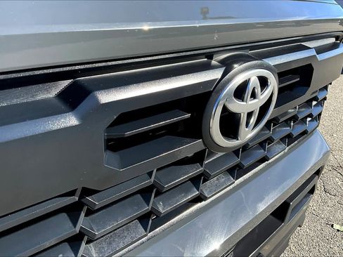 Used 2025 Toyota Tacoma TRD Off-Road image 27