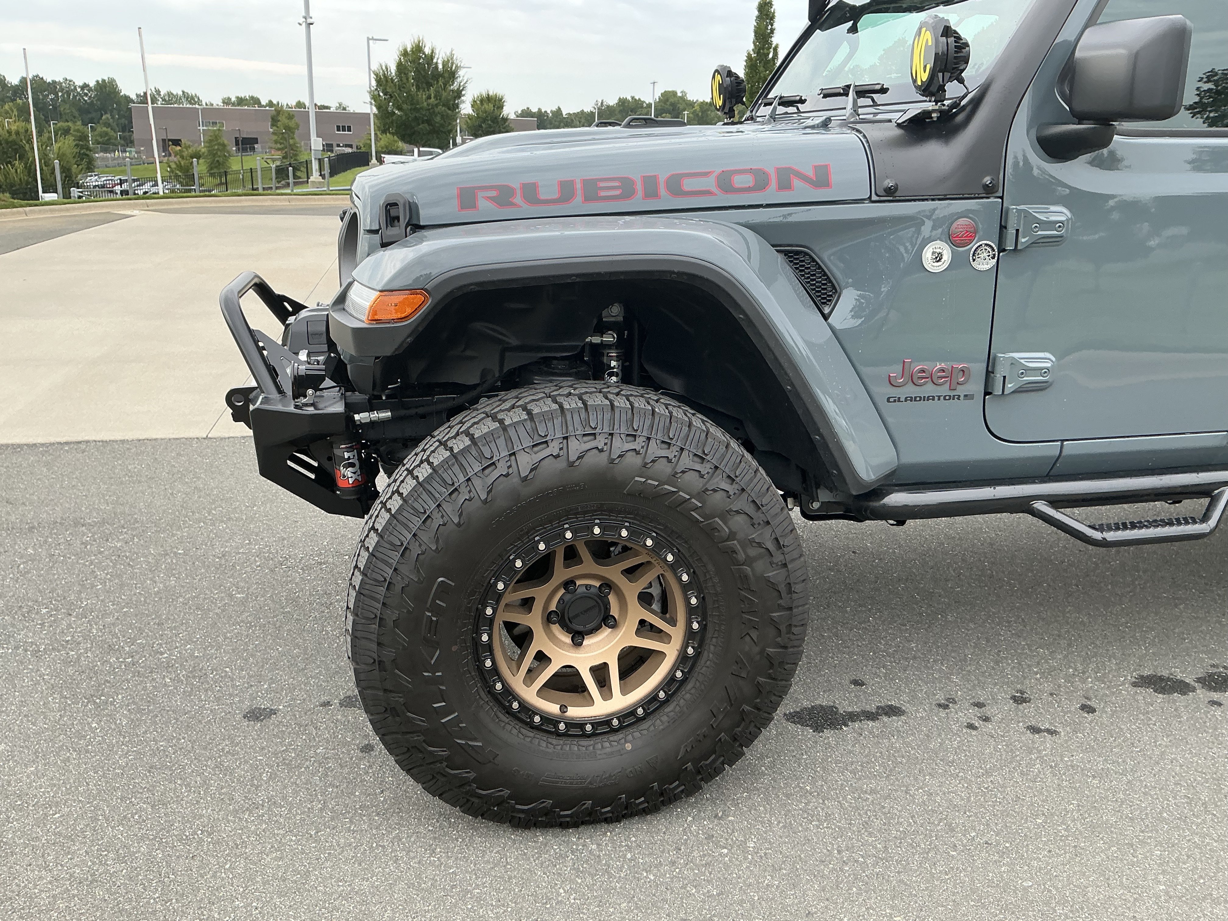 Used 2025 Jeep Gladiator Rubicon AWD/4WD image 12