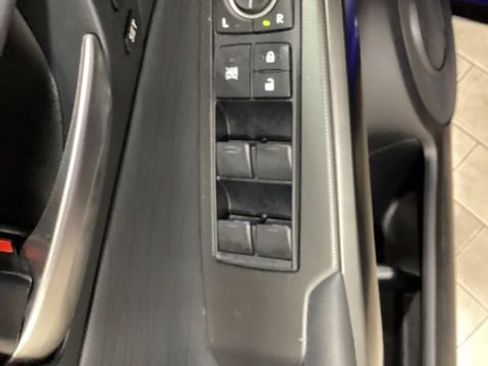 Used 2023 Lexus IS 350 F Sport w/ Memory Package AWD/4WD image 18