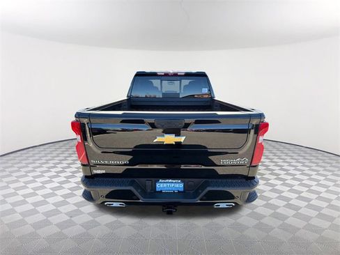 Certified 2025 Chevrolet Silverado 1500 High Country w/ Technology Package image 6
