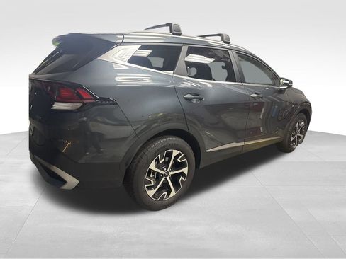 Used 2025 Kia Sportage EX image 2