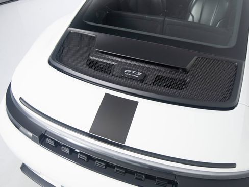 Certified 2026 Porsche 911 GT3 RWD image 57